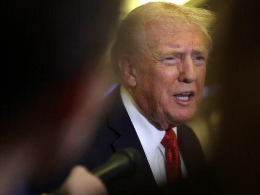 Trump äußerte sich an Bord der Airforce One Trump äußerte sich an Bord der Airforce One