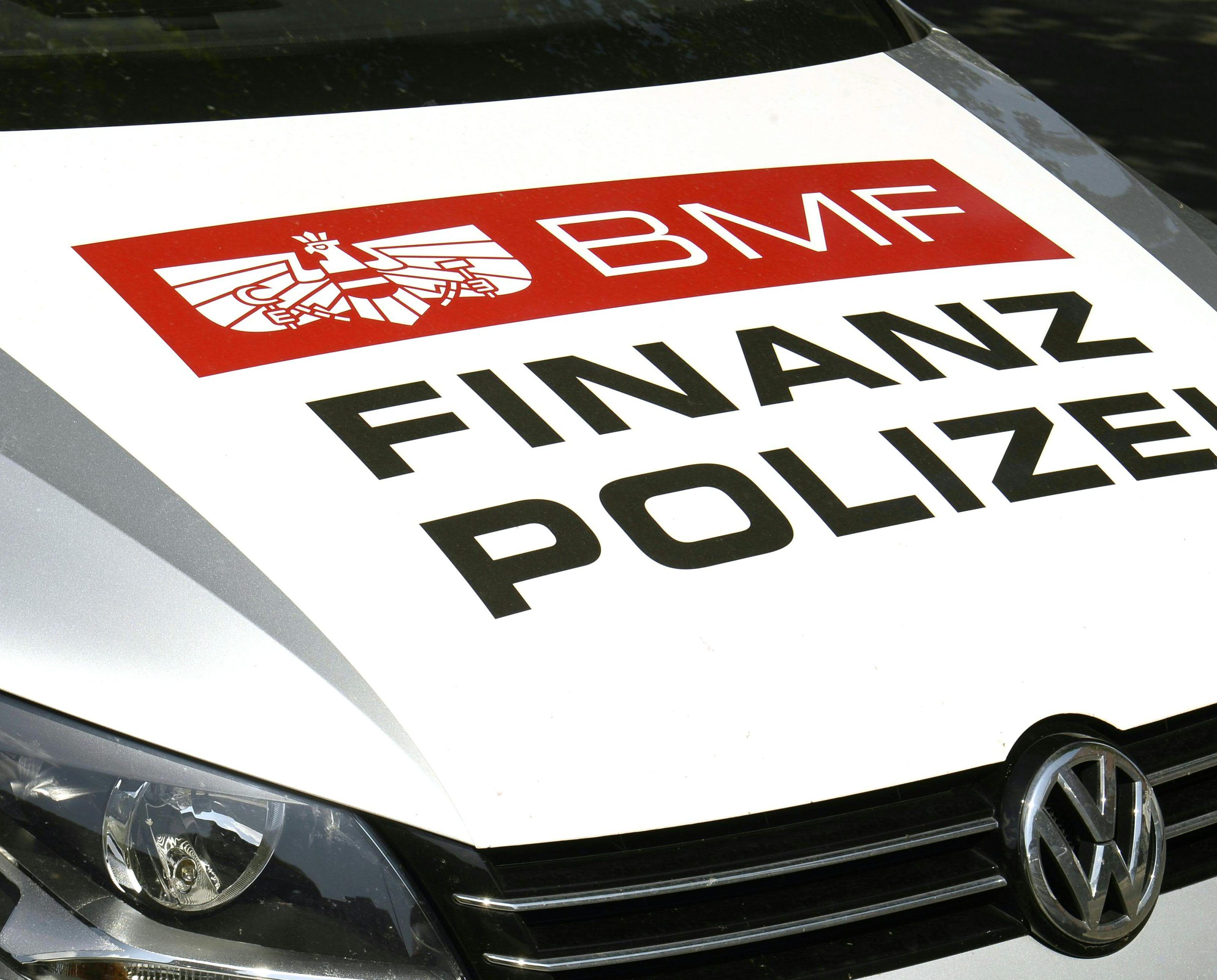 "Toleranz gegenüber Steuerbetrug können wir uns nicht leisten", kommentierte Finanzminister Markus Marterbauer die Kontrolle. "Toleranz gegenüber Steuerbetrug können wir uns nicht leisten", kommentierte Finanzminister Markus Marterbauer die Kontrolle.