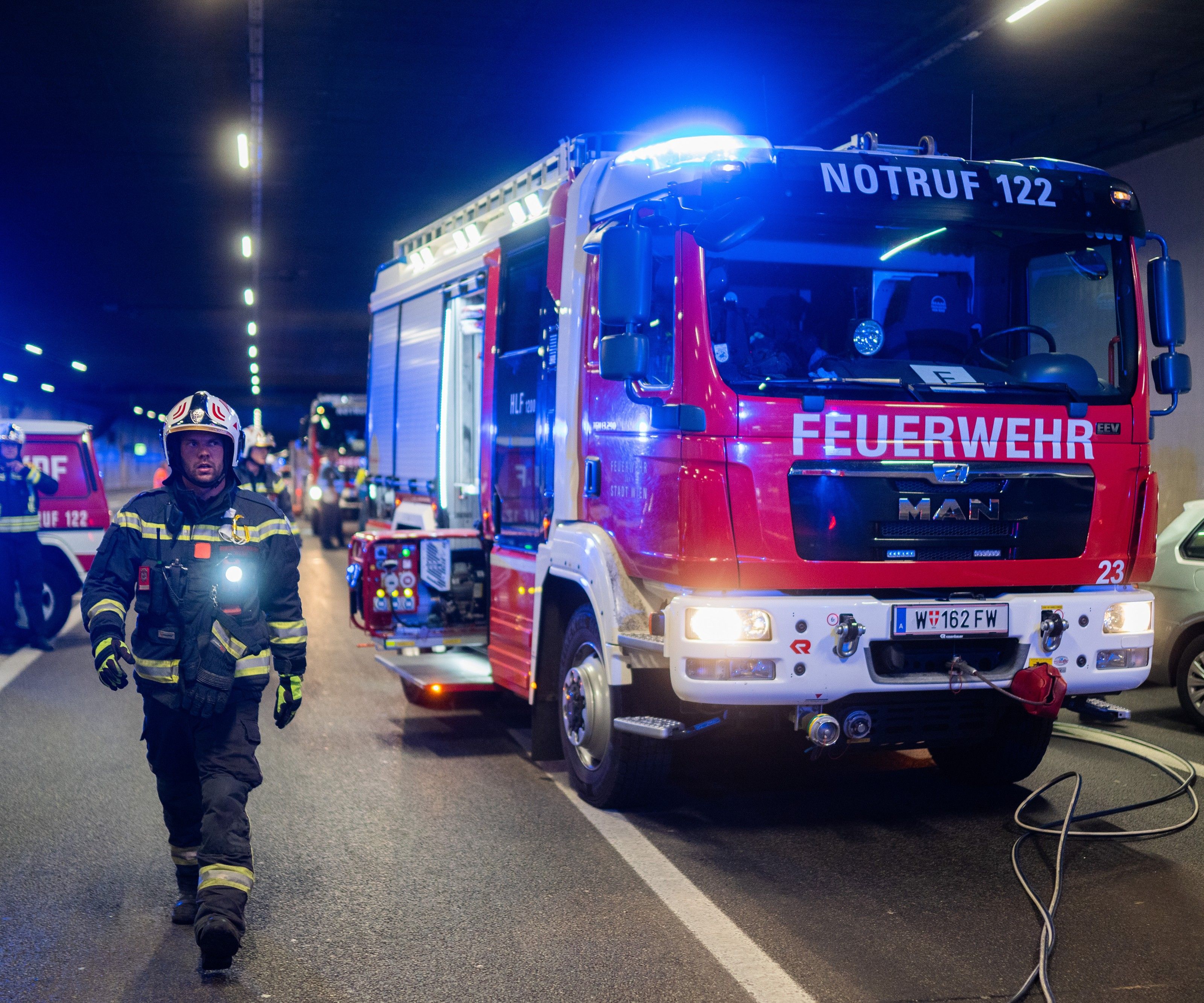 Die Feuerwehr konnte den Brand rasch löschen. Die Feuerwehr konnte den Brand rasch löschen.
