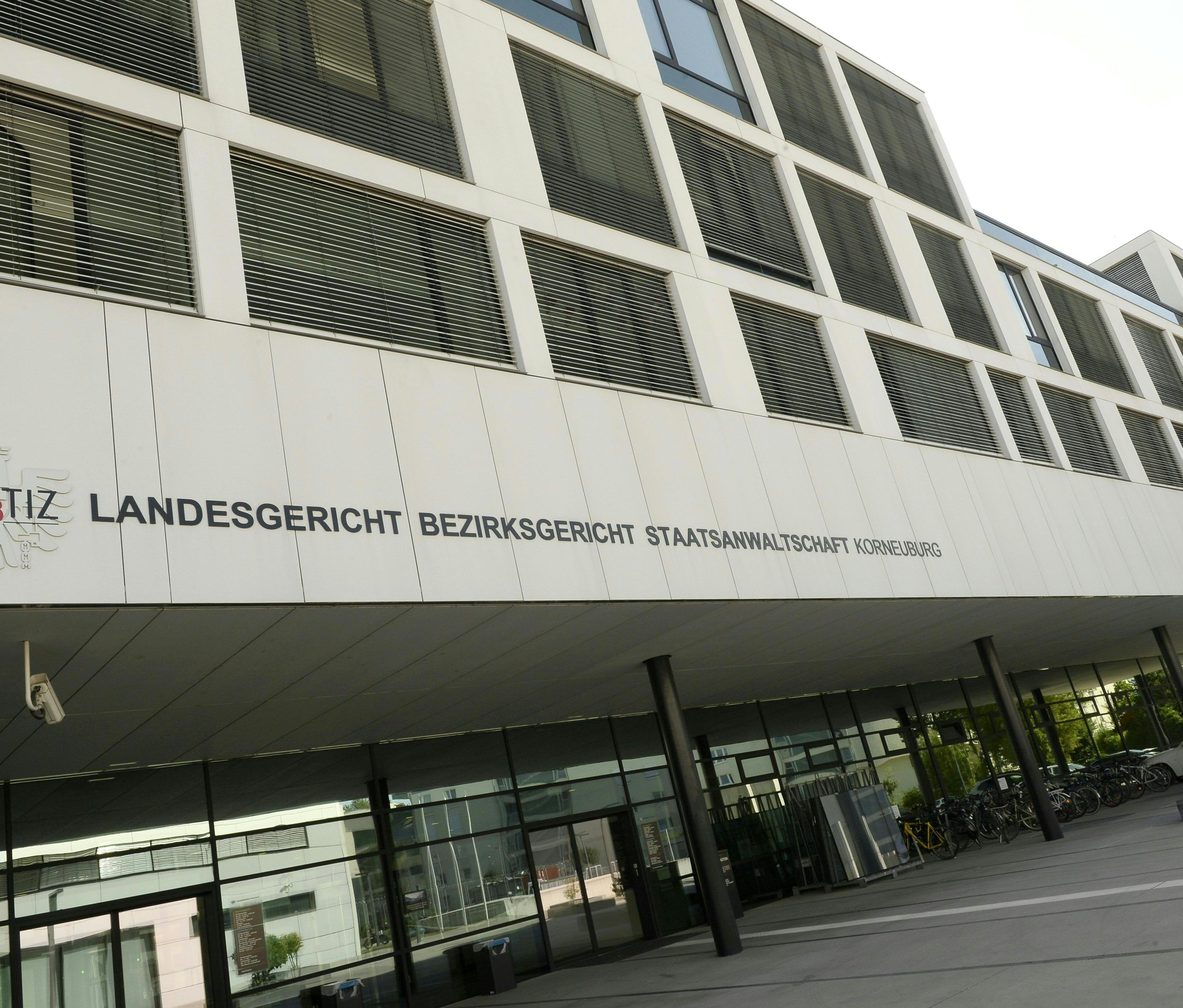 Der Jugendliche musste sich am Landesgericht Korneuburg verantworten. Der Jugendliche musste sich am Landesgericht Korneuburg verantworten.