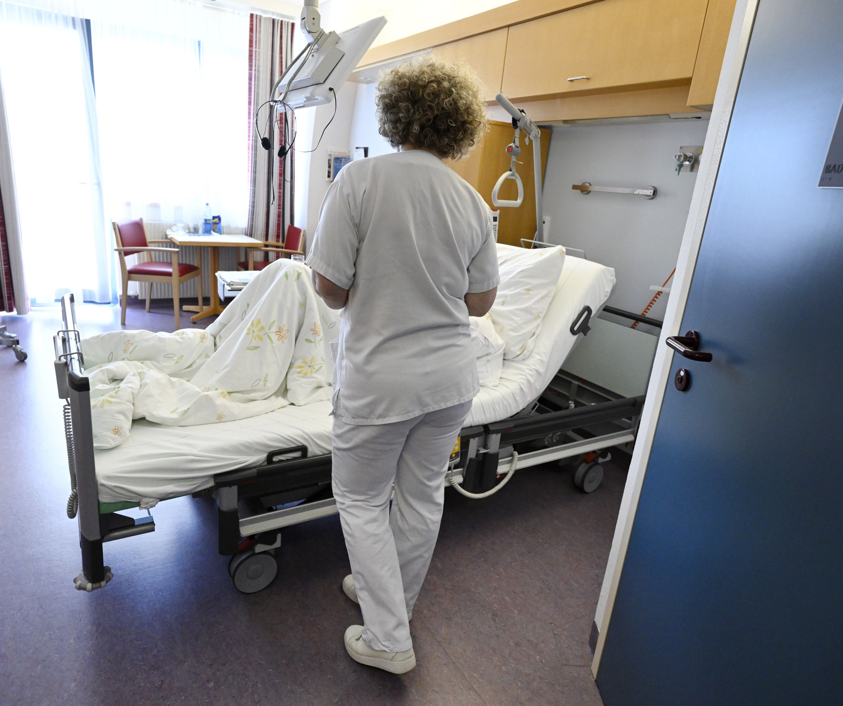 Die notwendige Zahl an Schwerarbeitstagen wird in der Pflege gesenkt. Die notwendige Zahl an Schwerarbeitstagen wird in der Pflege gesenkt.