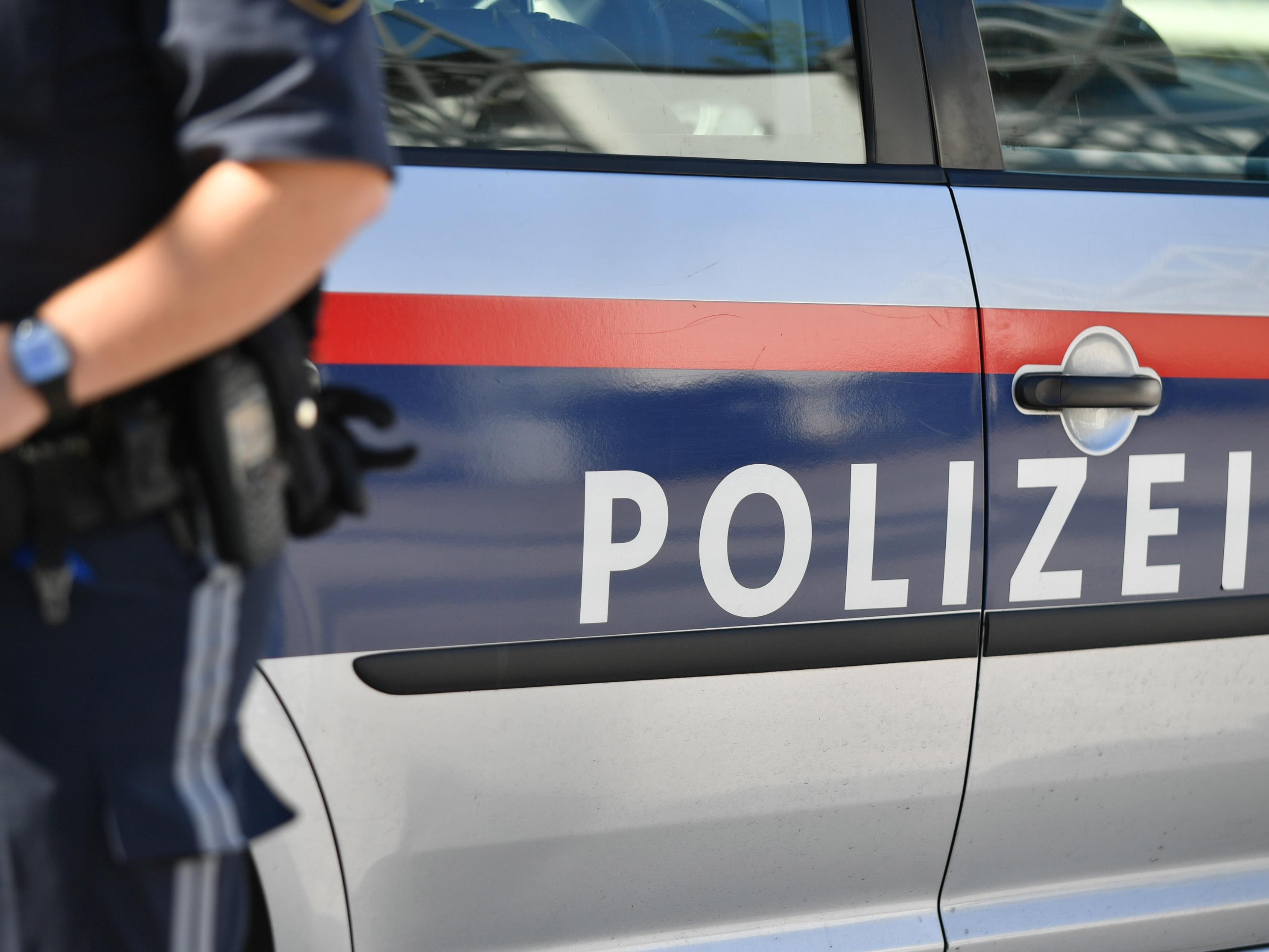 Die Waffenübungen in Vorchdorf löste einen Polizeieinsatz aus. Die Waffenübungen in Vorchdorf löste einen Polizeieinsatz aus.