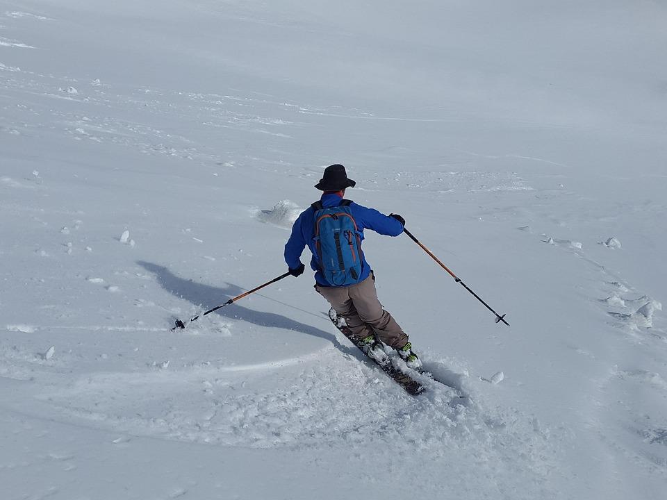 Skifahren wird wieder teurer. Skifahren wird wieder teurer.